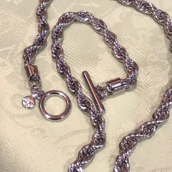 Fashion Necklace nwt - Picture 1 of 5